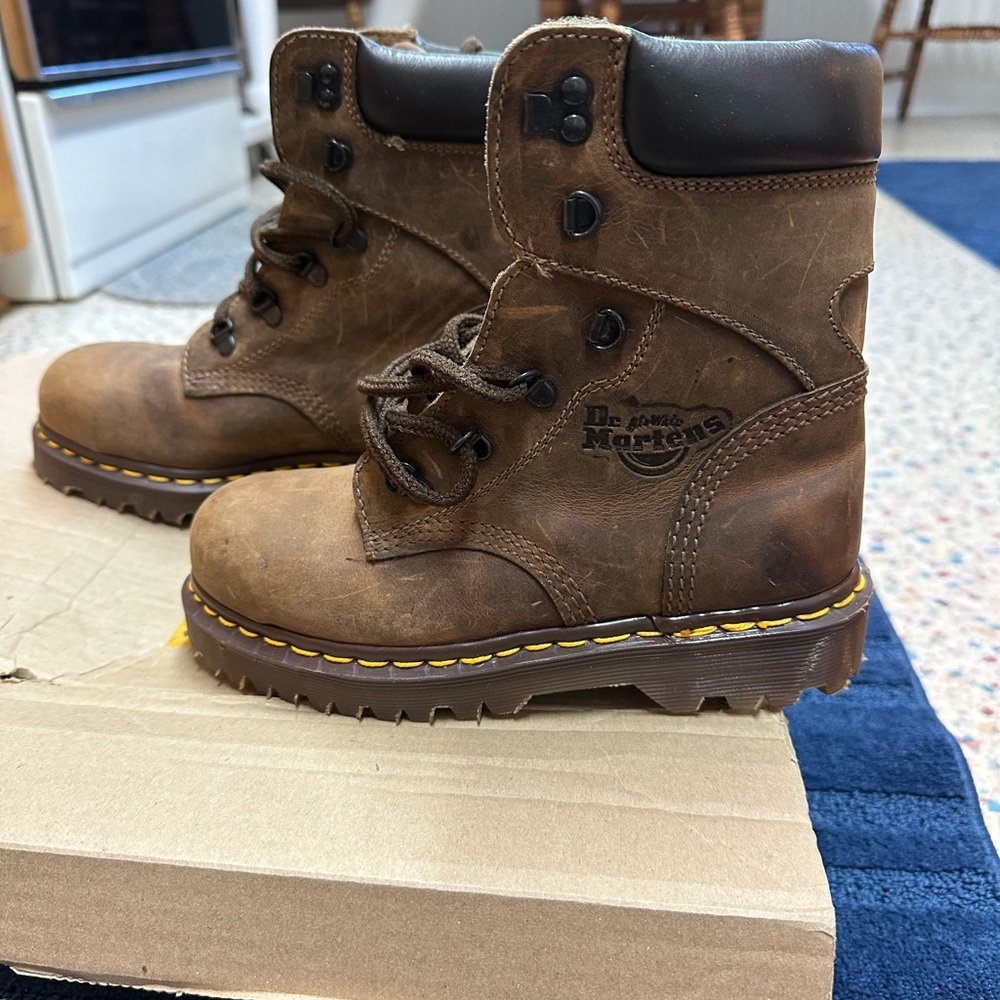 Women’s Dr.Martens, Size 4, Aztec Crazy Horse Boot. Steel Toe. Brown. NIB